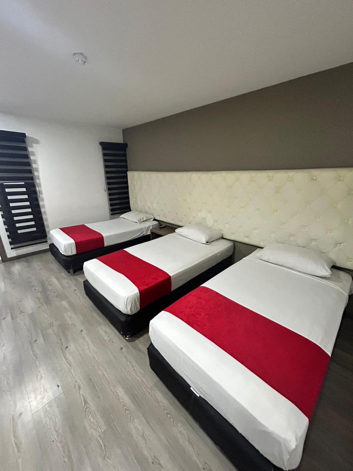 Aw Hotel Ariston Tower Bogota Bagian luar foto